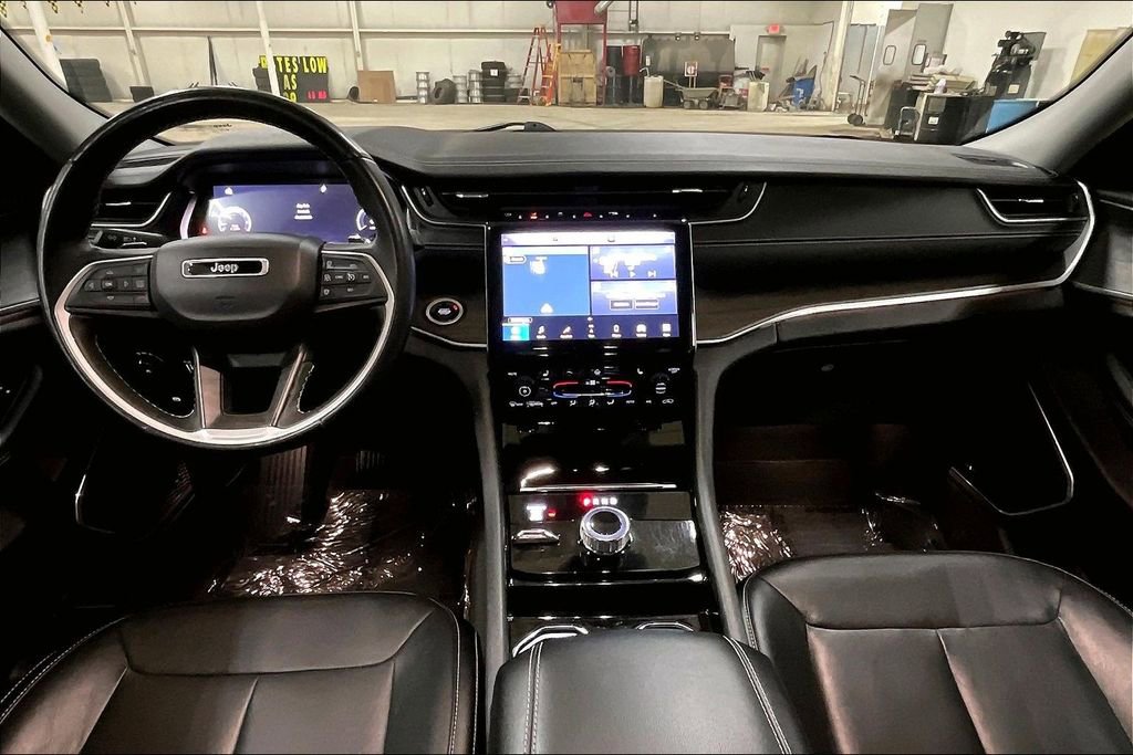 Used 2021 Jeep Grand Cherokee L Limited image 14