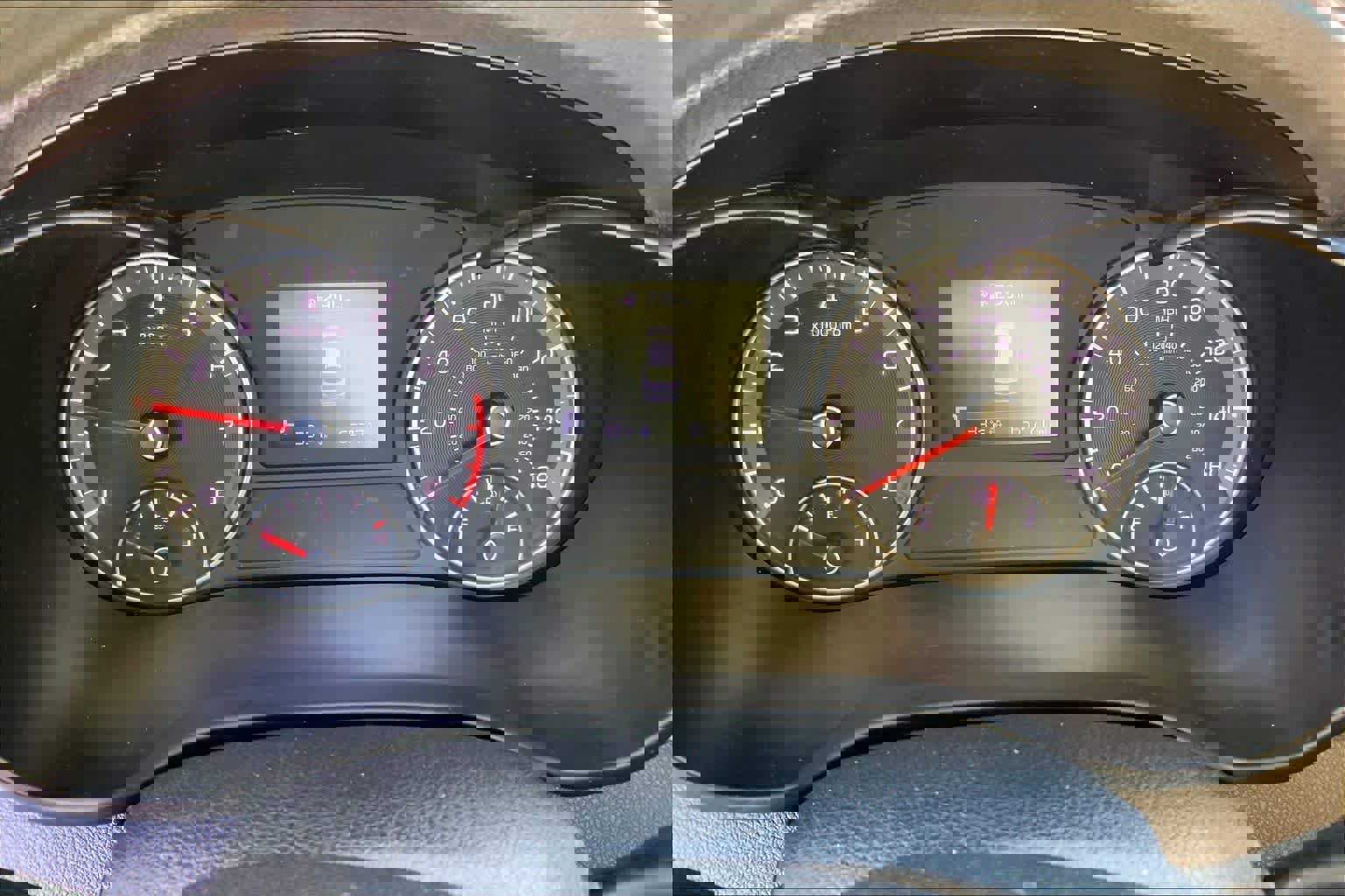 Used 2020 Kia Optima LX image 25