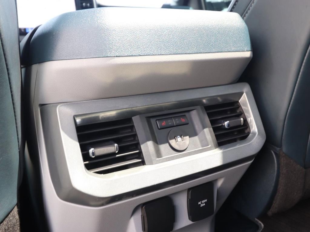 Certified 2024 Ford F350 Limited w/ FX4 Off-Road Package image 16