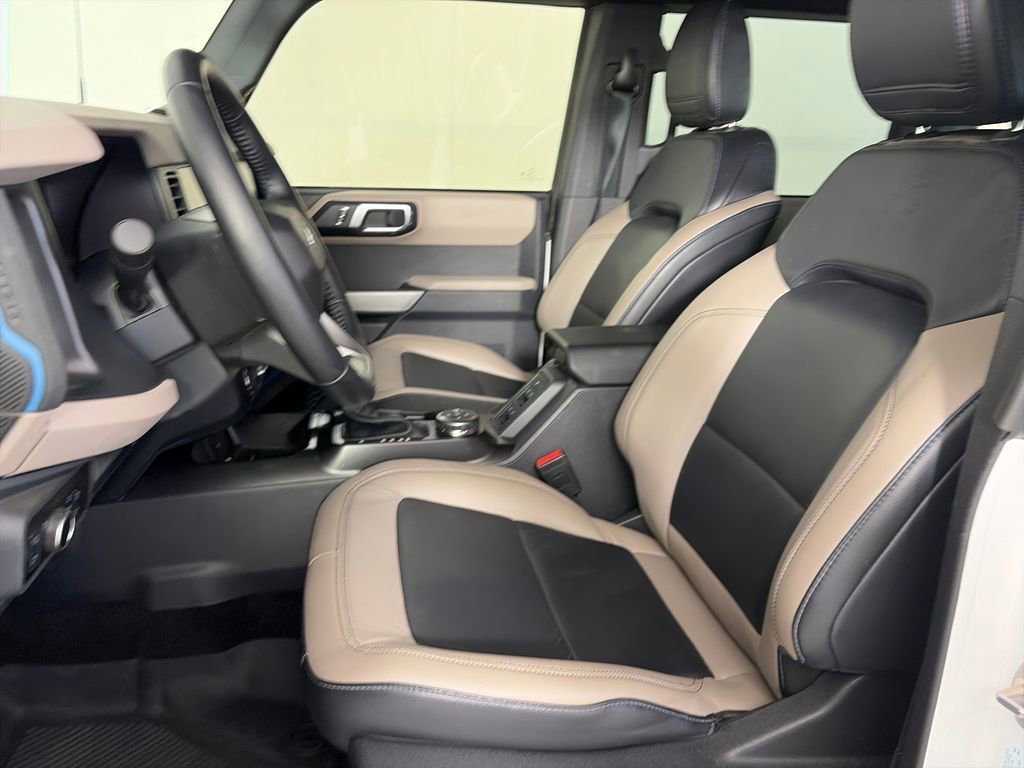 Certified 2023 Ford Bronco Wildtrak AWD/4WD image 11