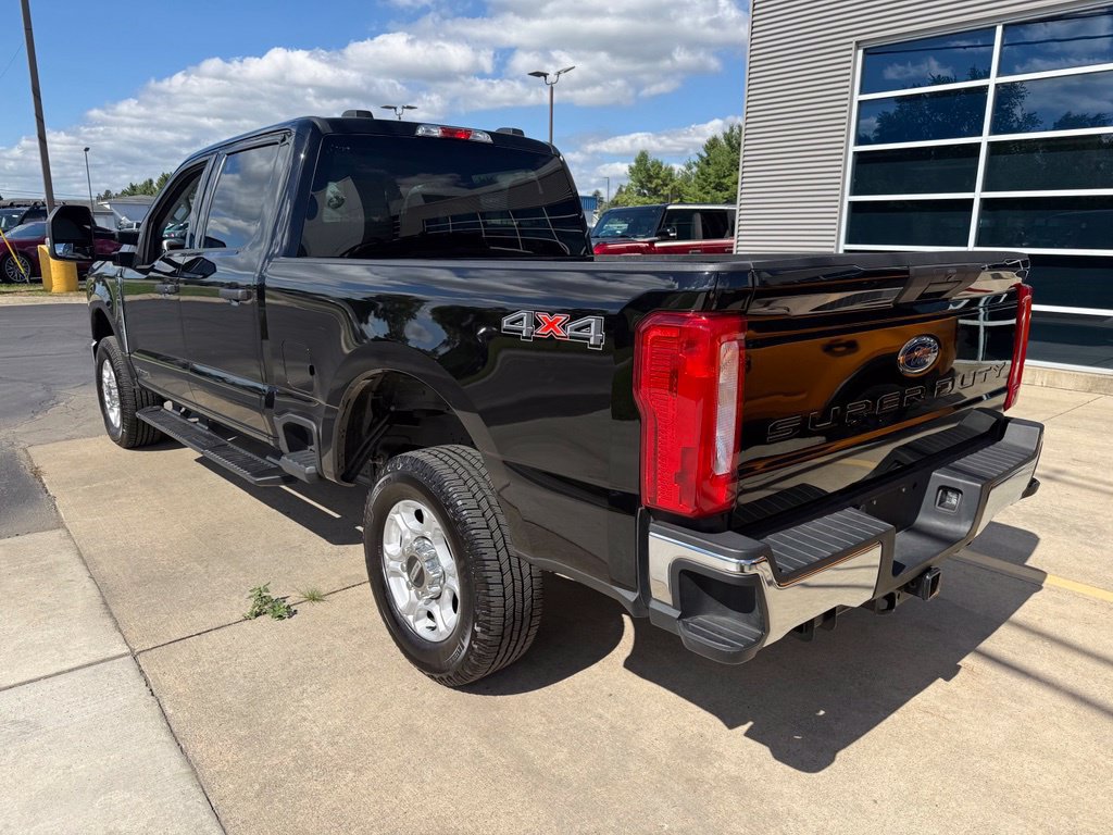 Certified 2025 Ford F250 XLT AWD/4WD image 10