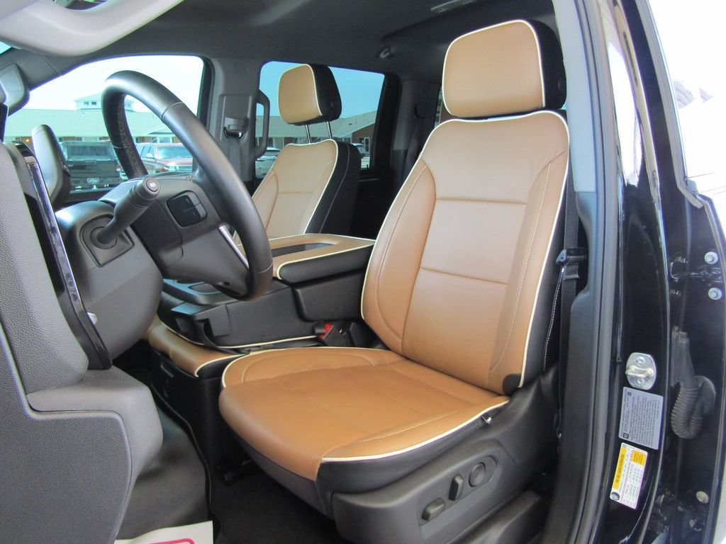 Used 2025 GMC Sierra 2500 SLE w/ SLE Value Package; AWD/4WD image 21