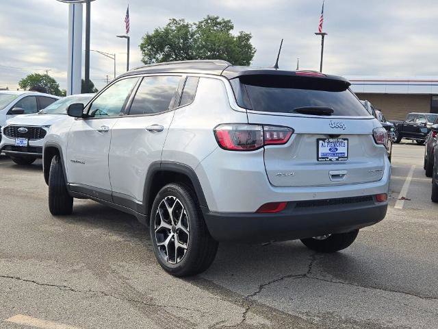 Used 2025 Jeep Compass Limited image 4