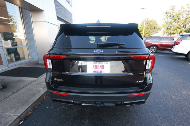 Certified 2025 Ford Explorer ST-Line w/ ST-Line Street Pack AWD/4WD image 6