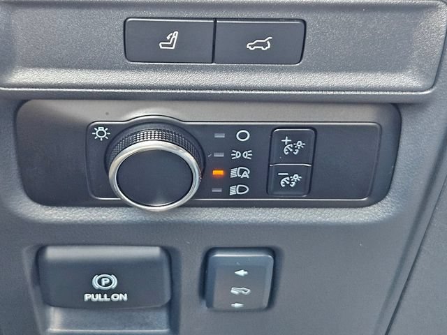 Certified 2024 Ford Expedition XLT RWD image 38