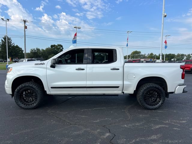 Used 2024 Chevrolet Silverado 1500 High Country w/ Technology Package AWD/4WD image 4