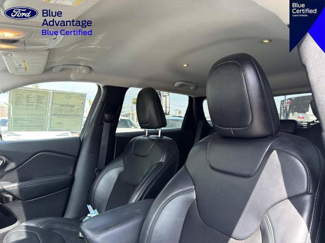 Used 2020 Jeep Cherokee Latitude Plus FWD image 19