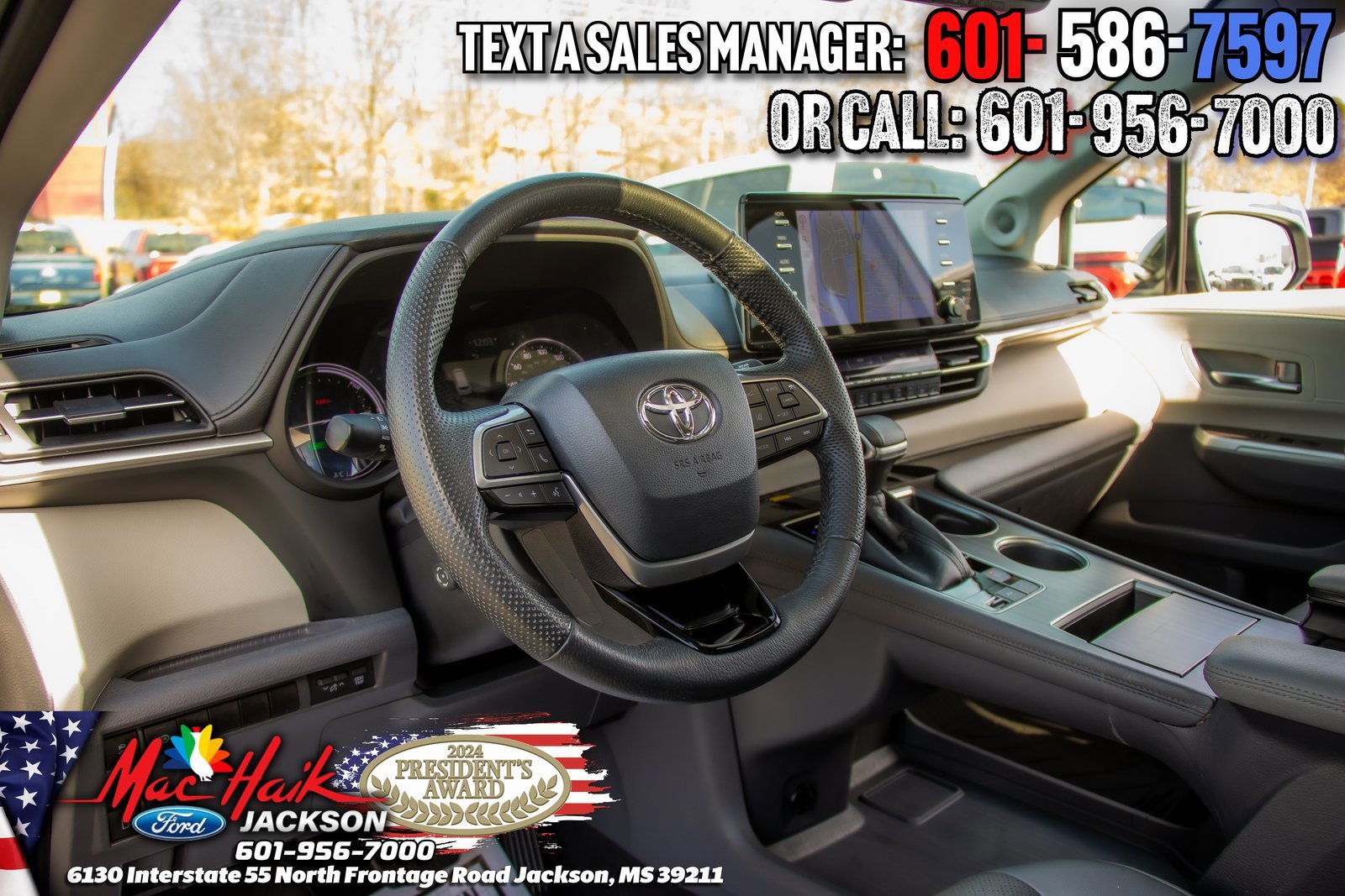 Used 2022 Toyota Sienna Limited image 14