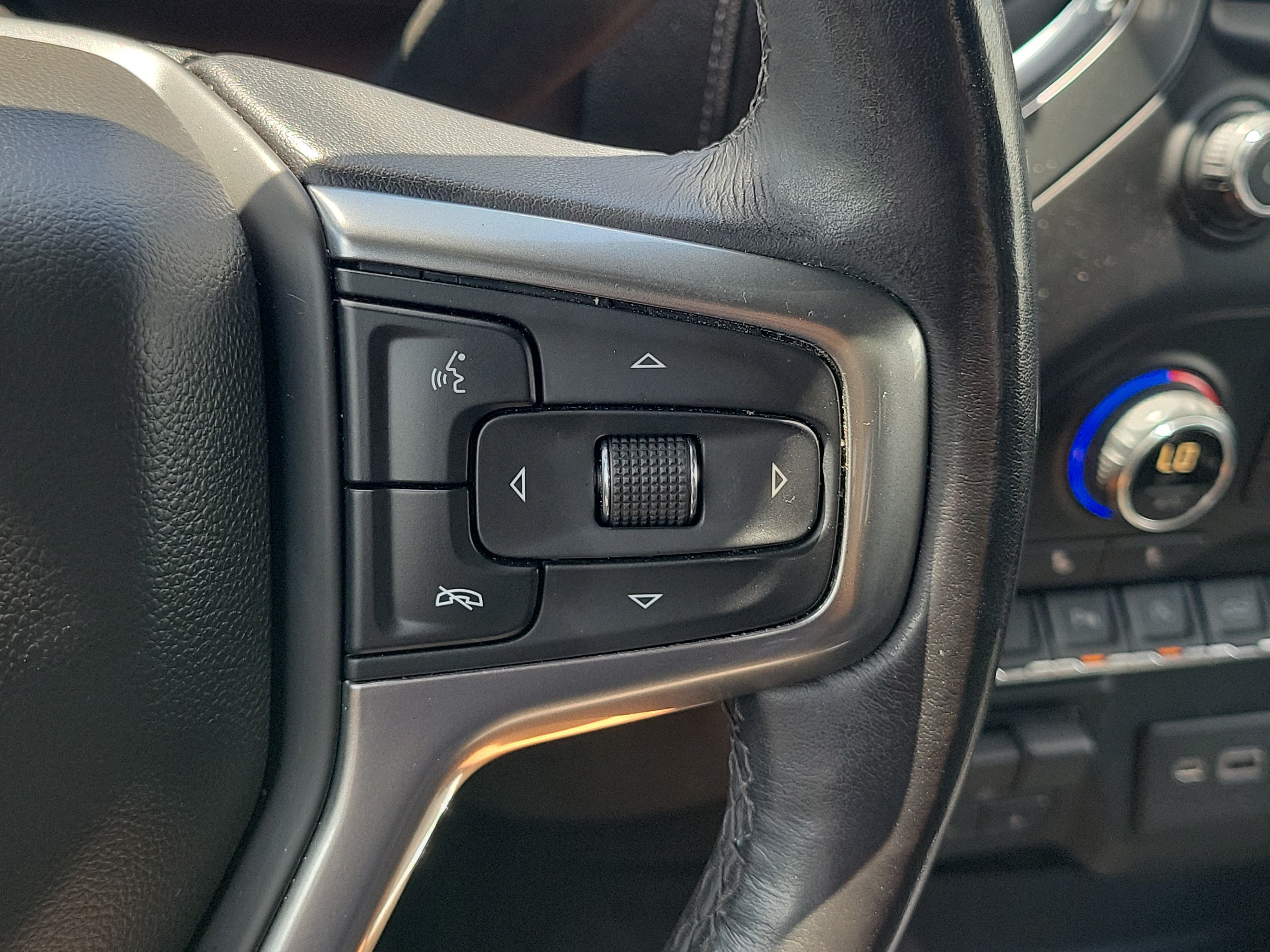 Used 2020 Chevrolet Silverado 1500 LT Trail Boss AWD/4WD image 25