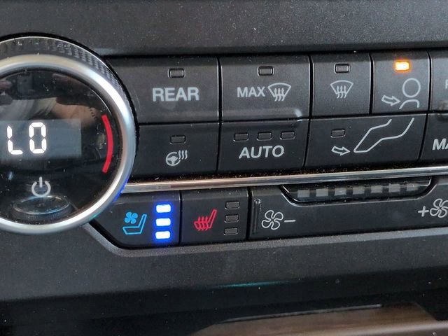 Certified 2019 Ford Expedition Platinum image 22