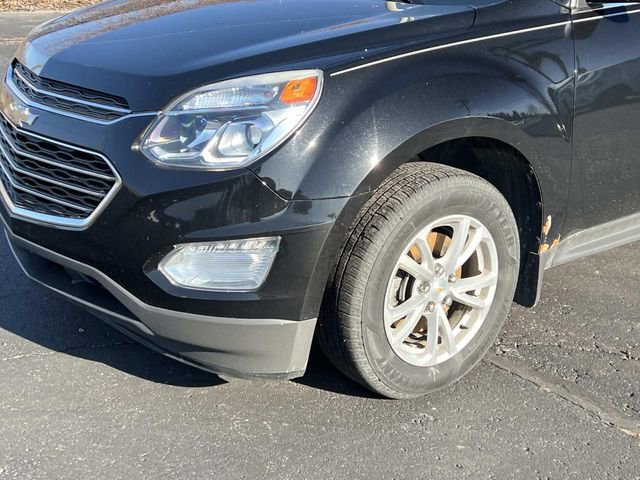 Used 2017 Chevrolet Equinox LT w/ Convenience Package image 4