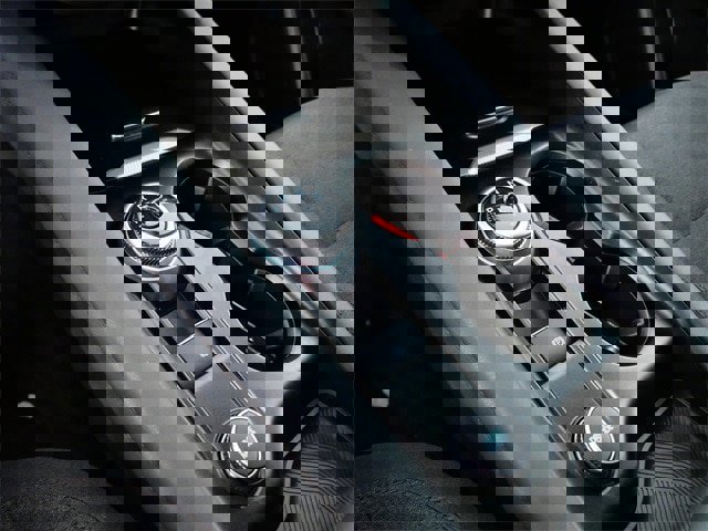 Certified 2025 Ford Explorer Active image 21