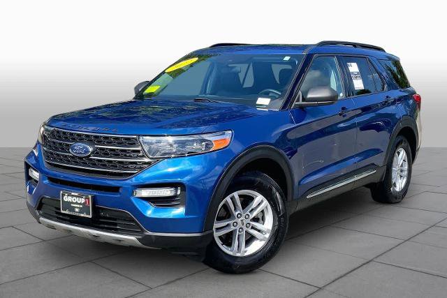 Certified 2022 Ford Explorer XLT w/ Equipment Group 202A AWD/4WD image 2