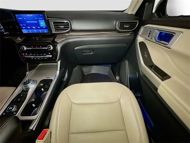 Certified 2021 Ford Explorer Limited w/ Hybrid Equipment Group 310A image 27