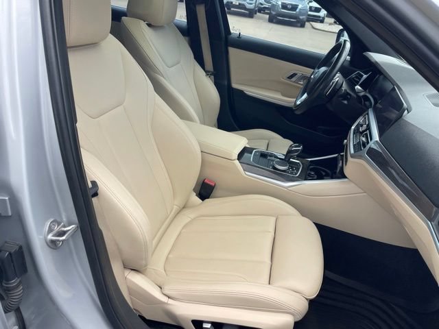 Used 2021 BMW 330i Sedan w/ Premium Package RWD image 21