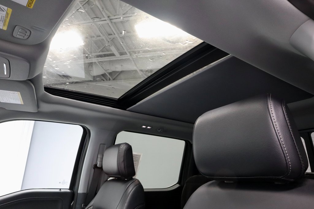 Certified 2024 Ford F250 Lariat w/ Chrome Package image 35