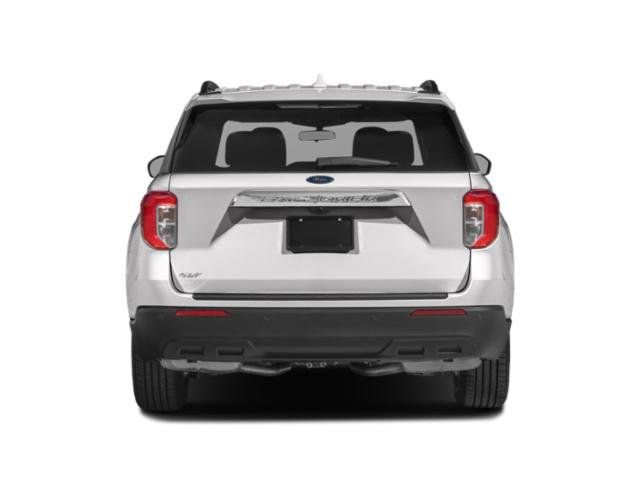 Certified 2024 Ford Explorer XLT w/ Equipment Group 202A AWD/4WD image 5