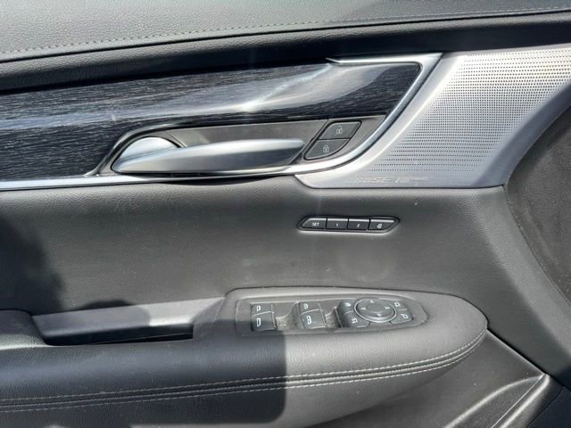 Used 2023 Cadillac XT5 Premium Luxury image 24