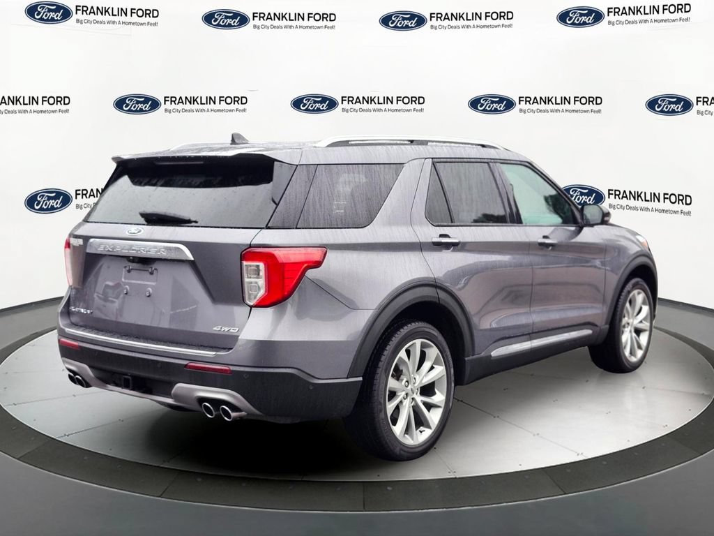 Certified 2022 Ford Explorer Platinum w/ Equipment Group 601A AWD/4WD image 5
