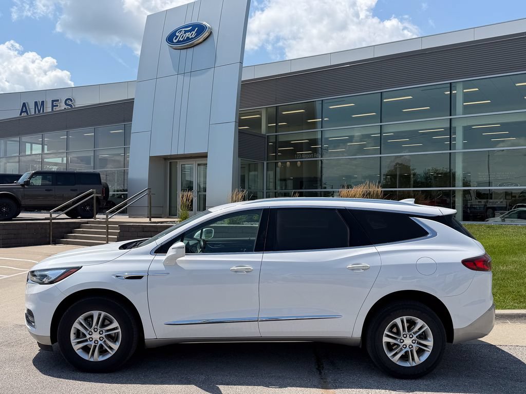 Used 2020 Buick Enclave Preferred FWD image 3