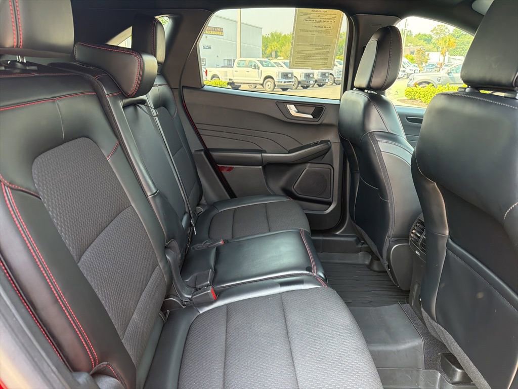 Certified 2023 Ford Escape ST-Line w/ Tech Pack #1 image 29