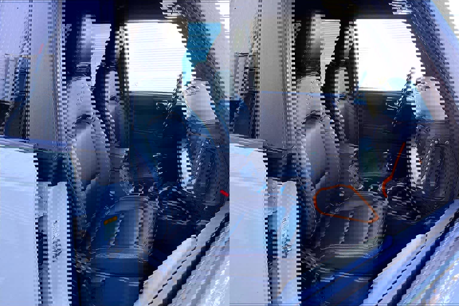 Certified 2024 Ford Bronco Badlands w/ Sasquatch Package image 12