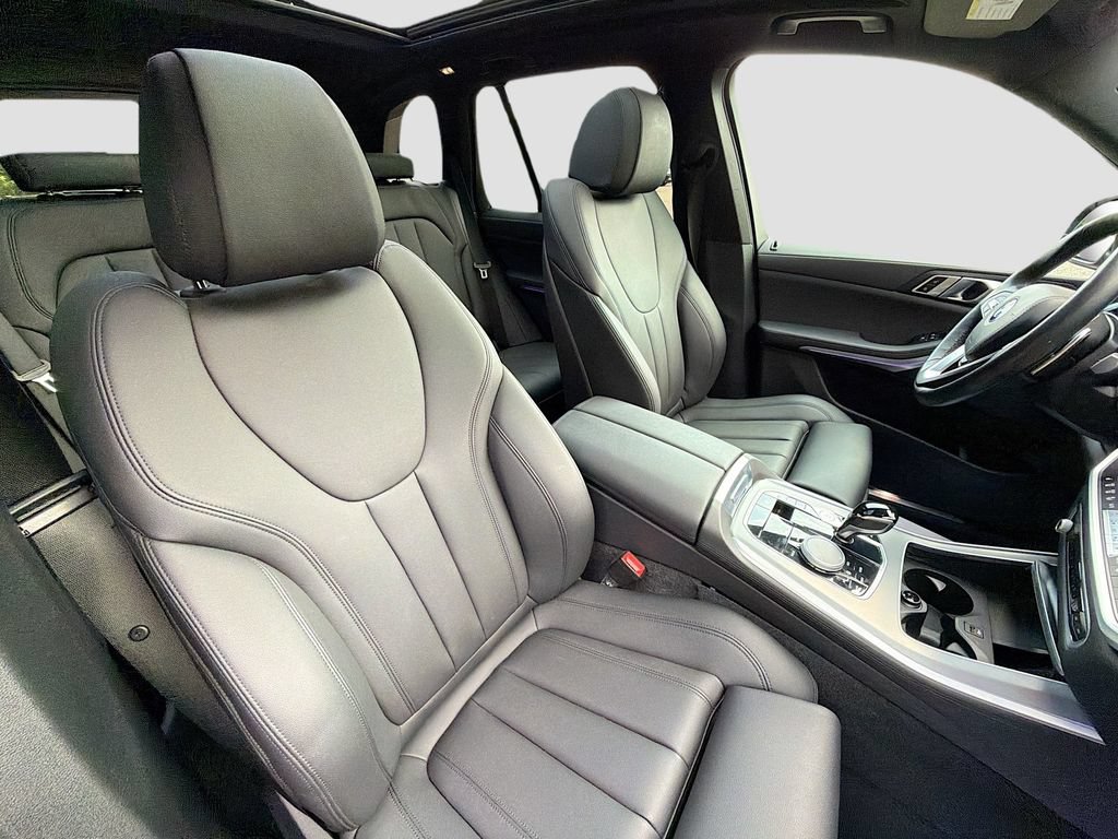 Used 2022 BMW X5 xDrive40i w/ Premium Package AWD/4WD image 31