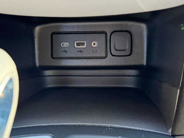 Used 2024 Chevrolet Equinox LS w/ LS Convenience Package image 17