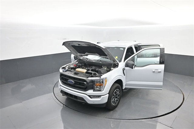 Certified 2021 Ford F150 XLT w/ Equipment Group 302A High image 37