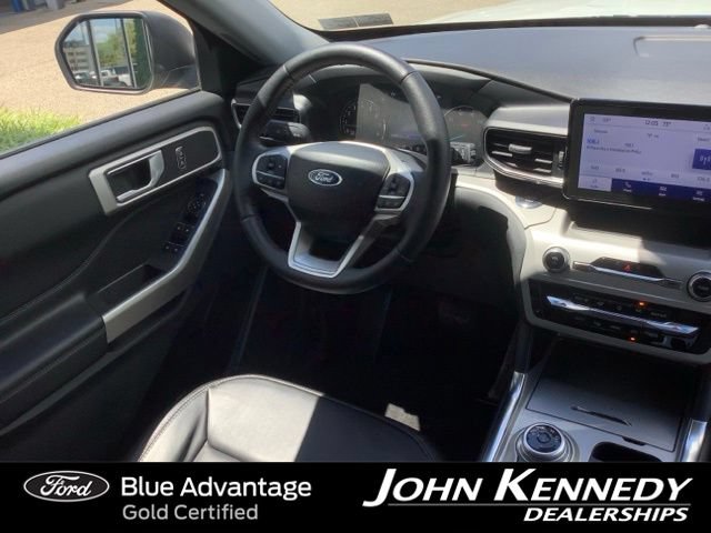 Certified 2023 Ford Explorer XLT w/ Equipment Group 202A AWD/4WD image 16