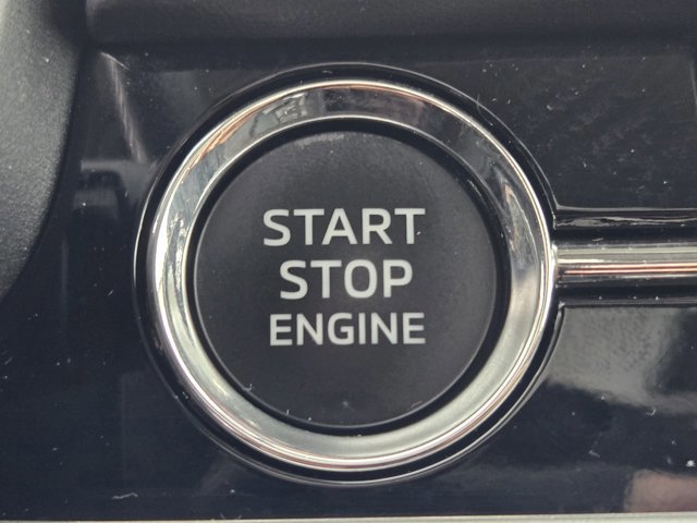 Used 2024 Mitsubishi Outlander SE FWD image 18