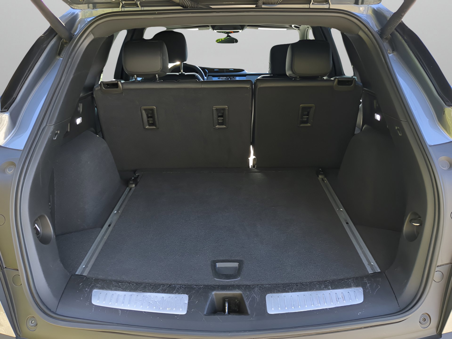 Used 2020 Cadillac XT5 Premium Luxury image 38