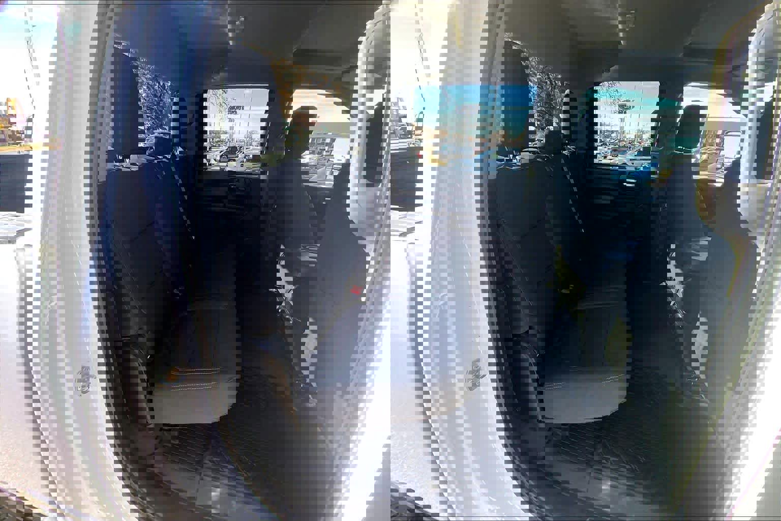 Used 2022 Chevrolet Silverado 2500 LT w/ Convenience Package image 19