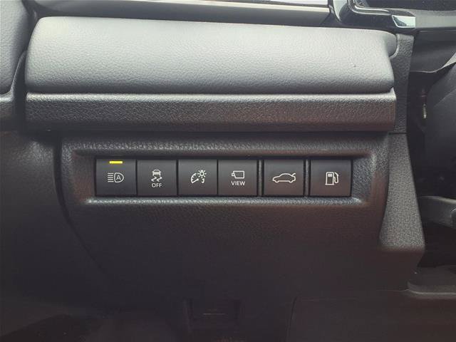 Used 2025 Toyota Camry XSE AWD/4WD image 11