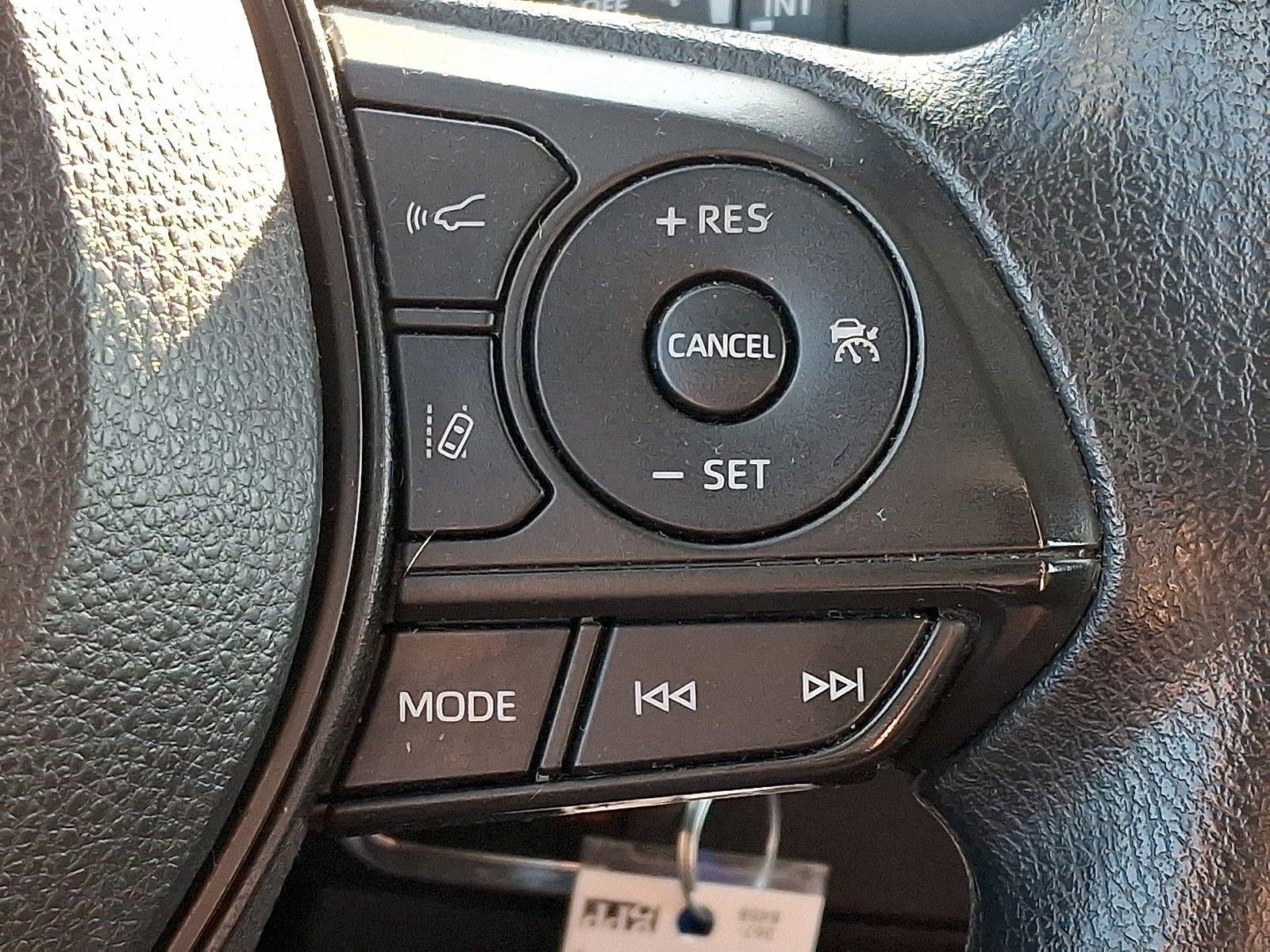 Used 2022 Toyota Corolla LE FWD image 20