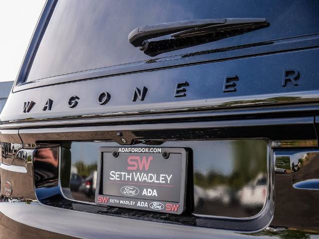 Used 2022 Jeep Wagoneer Series II AWD/4WD image 10