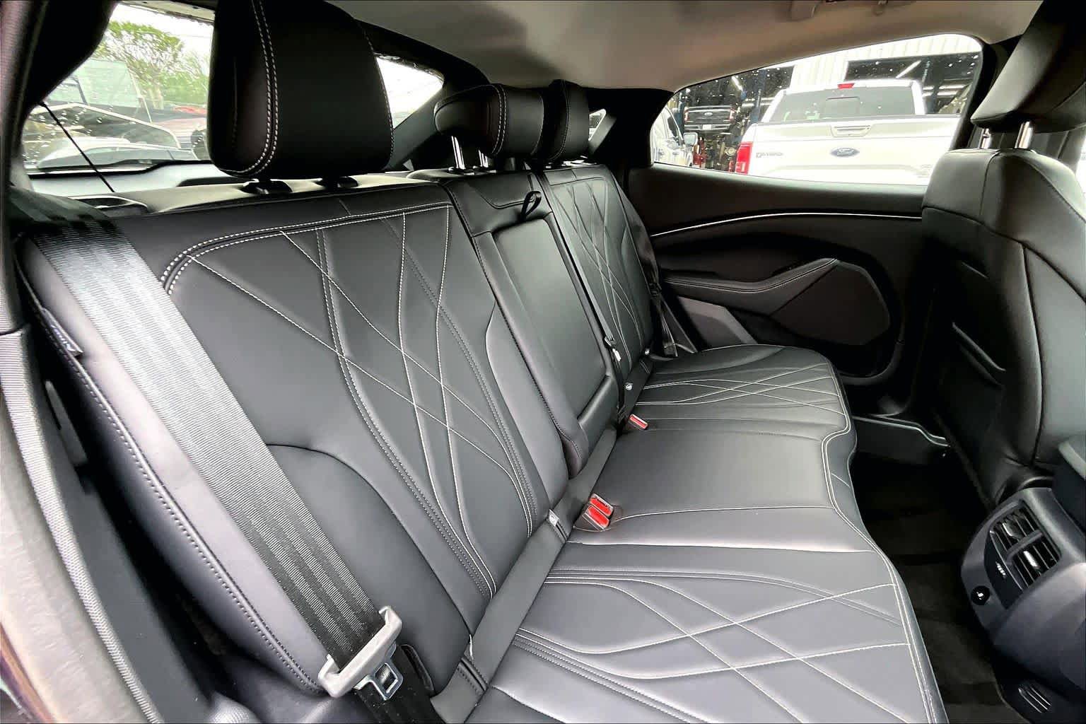 Certified 2025 Ford Mustang Mach-E Select w/ Comfort Package Lite RWD image 19