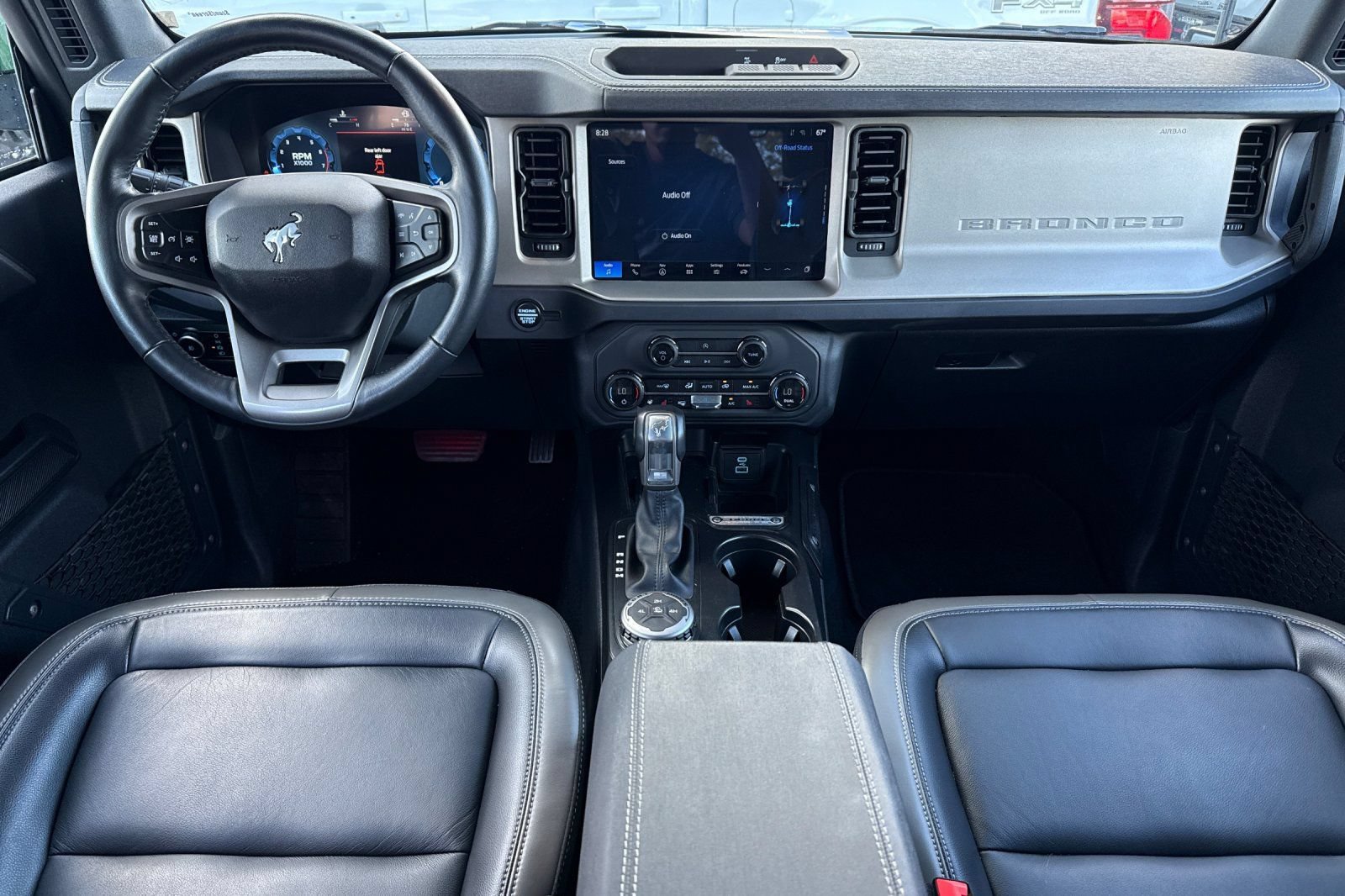 Certified 2025 Ford Bronco Outer Banks AWD/4WD image 15