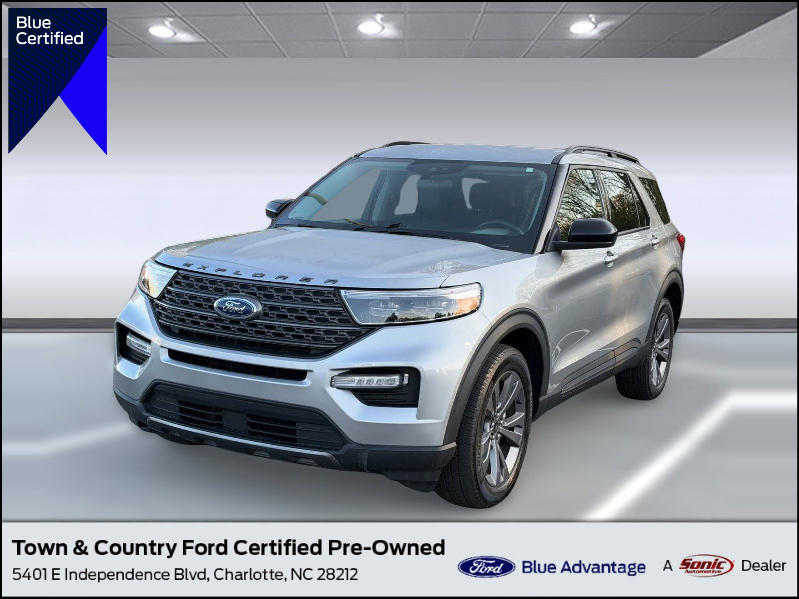 Certified 2022 Ford Explorer XLT w/ Equipment Group 202A image 1