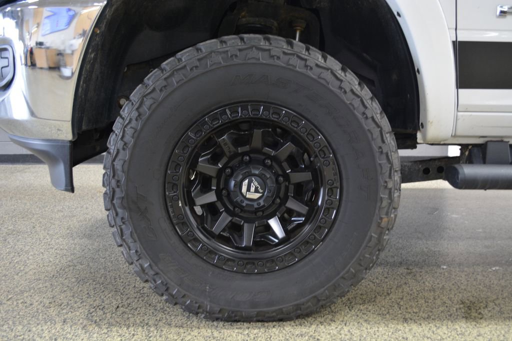 Used 2022 RAM 2500 Tradesman w/ Chrome Appearance Group AWD/4WD image 11