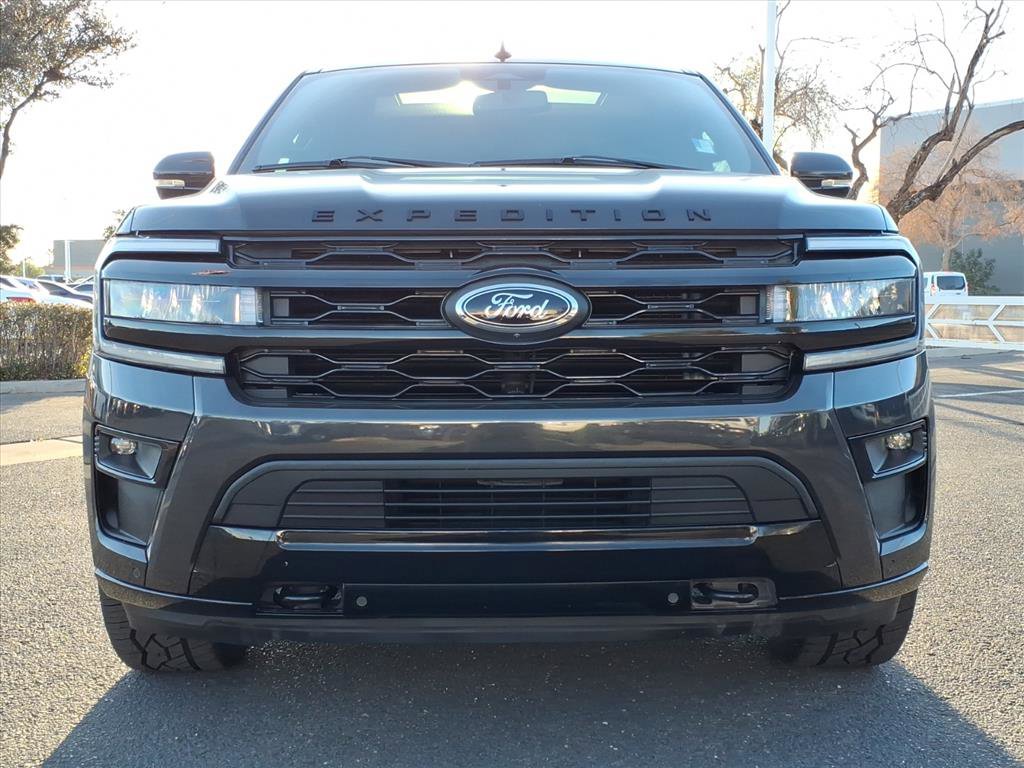 Certified 2022 Ford Expedition Limited image 7