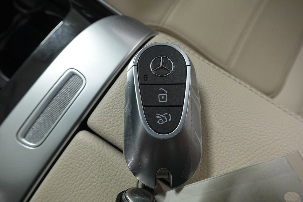 Used 2023 Mercedes-Benz C 300 4MATIC Sedan image 20