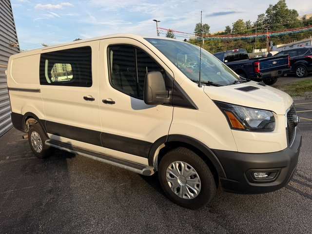 Certified 2025 Ford Transit 250 Low Roof w/ Exterior Upgrade Package RWD image 13