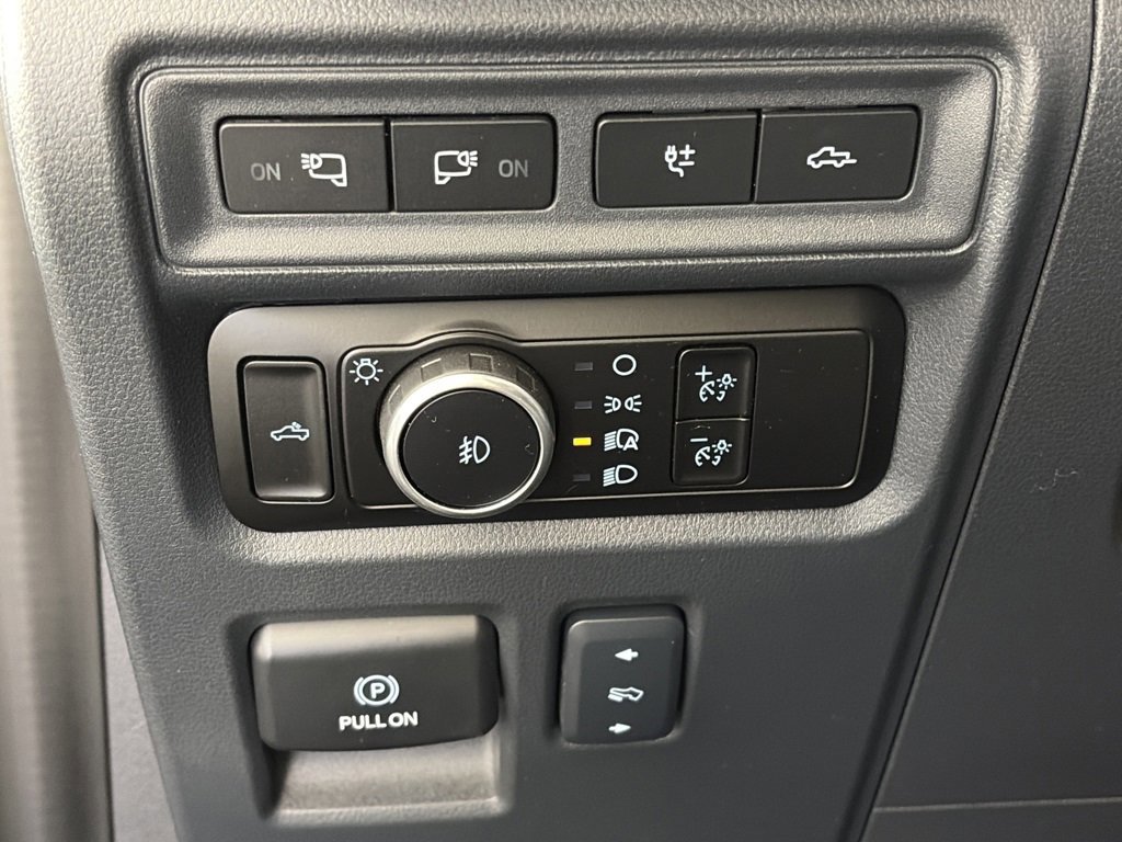 Certified 2024 Ford F150 Raptor image 25