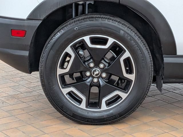 Certified 2024 Ford Bronco Sport Outer Banks w/ Tech Package AWD/4WD image 10