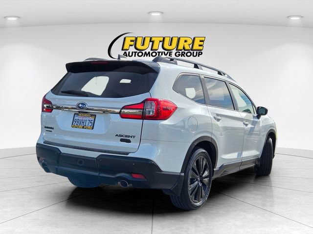 Used 2022 Subaru Ascent Onyx Edition image 3