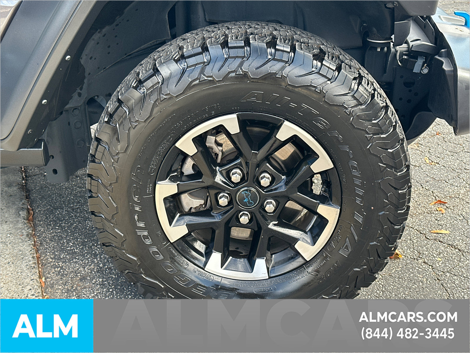 Used 2024 Jeep Wrangler Unlimited Rubicon 4xe AWD/4WD image 14