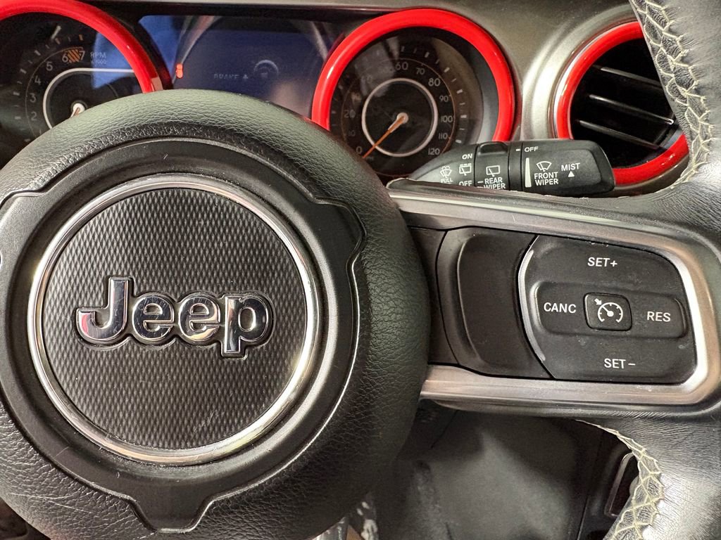 Used 2019 Jeep Wrangler Unlimited Sahara image 22