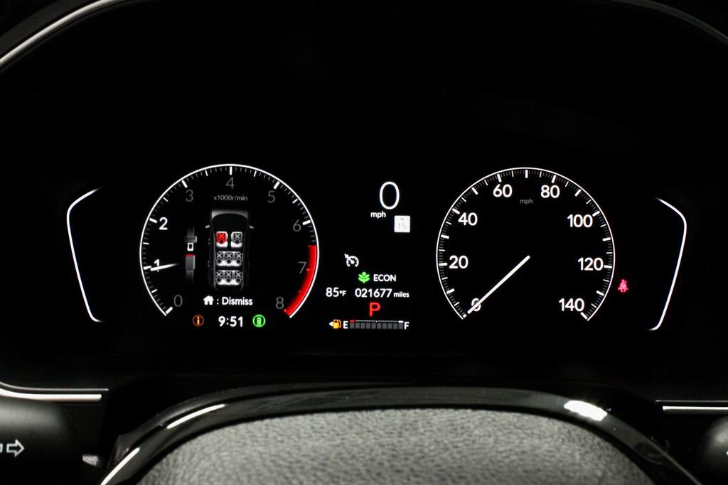 Used 2025 Honda Pilot Sport image 27