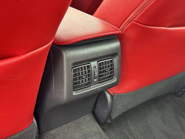 Used 2019 Toyota Camry XSE w/ Navigation Package FWD image 25